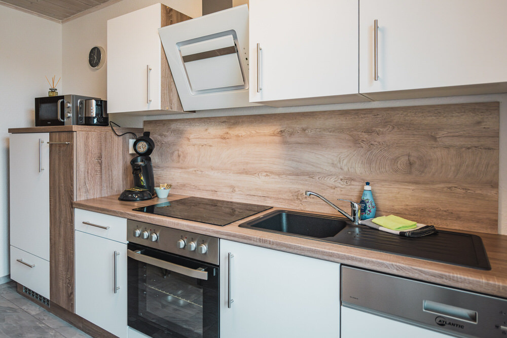Voll ausgestattete Küche der Ferienwohnung Casalotti